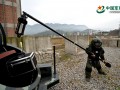 武警專項(xiàng)演練城市反恐 無人機(jī)偵察球紛出動(dòng)(圖)