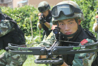 軍警用彈弓？讓人意想不到
