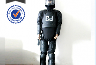 【科普】防暴服為什么是平息暴亂的必備裝備,？
