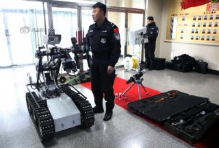 特警反恐“亮瞎眼”武器你見過嗎？
