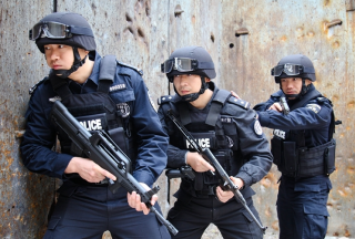 【組圖】未央特警實(shí)戰(zhàn)演練  鑄造過(guò)硬處突力量