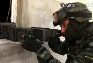 【亮點(diǎn)】新疆武警特戰(zhàn)隊(duì)曝光一種反恐新裝備