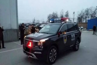 【多圖】國(guó)產(chǎn)車(chē)崛起？傳祺GS8被特警看中了,！