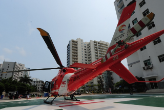 【組圖】探訪三亞“空中救護(hù)車” 猶如迷你型ICU