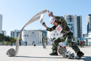 【組圖】武警學(xué)院消防指揮學(xué)員的比武場(chǎng)