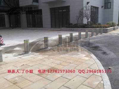 武漢升降路樁批發(fā) 半自動(dòng)升降柱 阻車(chē)升降路樁 專(zhuān)業(yè)生產(chǎn)路樁