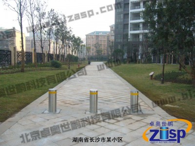 路障|路障機|遠程遙控破胎器