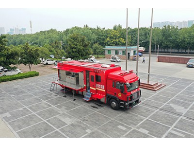 多功能飲食保障車
