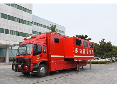多功能宿營車