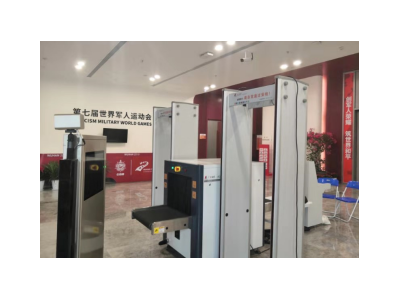 AD-2282經(jīng)濟(jì)型數(shù)碼金屬探測門（廣泛應(yīng)用于公檢法司,、軌道交道、電子企業(yè),、監(jiān)獄,、娛樂場所、各種場館,、大型活動安保等重要場所）