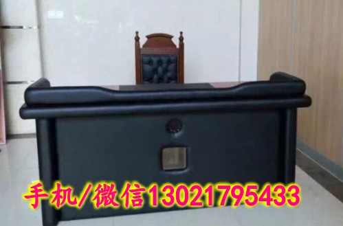 軟包審訊桌_conew4